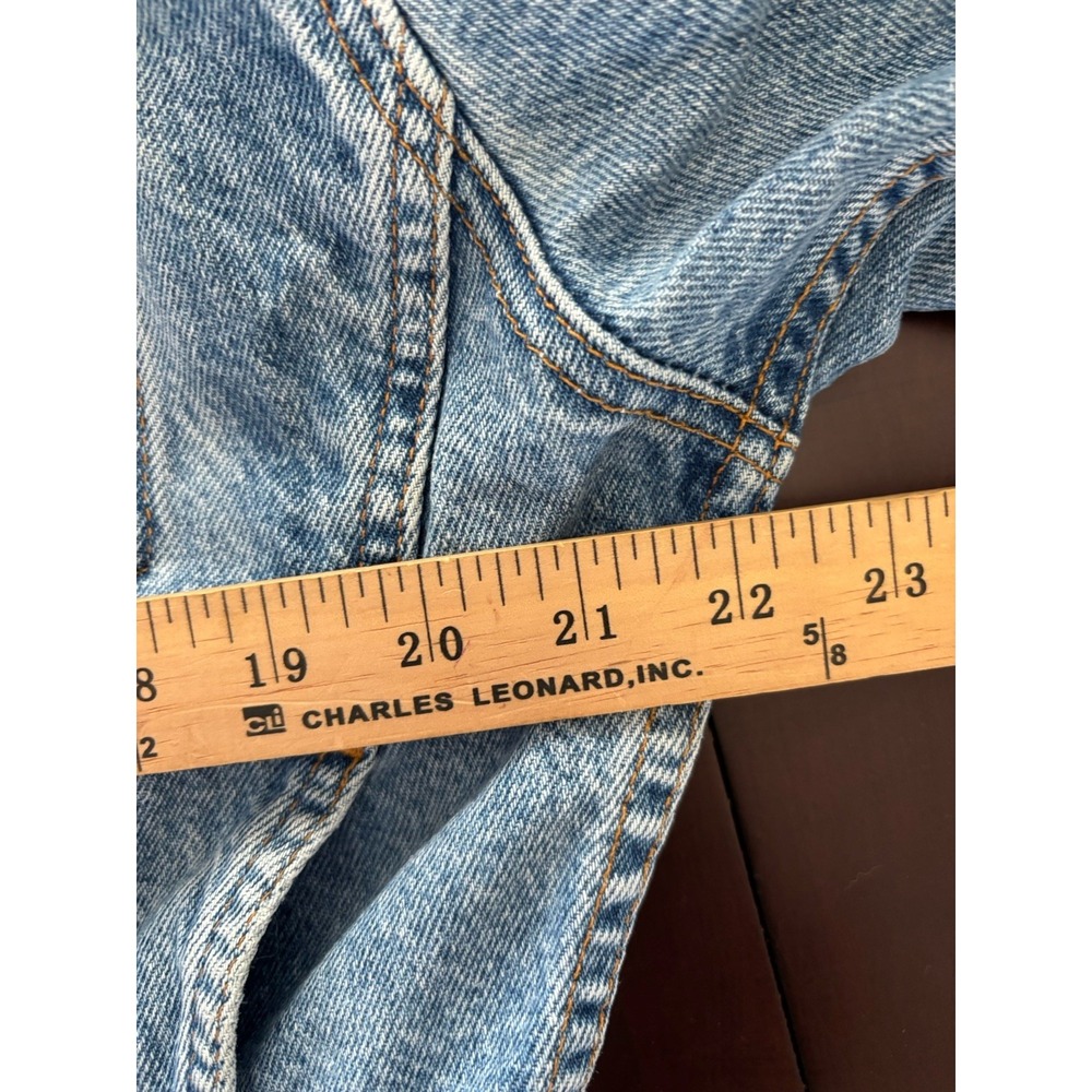Vintage Levi's Denim Jacket Made In USA Womens Large Light Wash Cropped Trucker - Picture 10 of 12